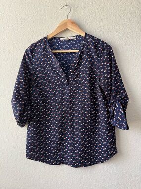 41 Hawthorn Navy Printed V-Neck Tie-Sleeve Blouse